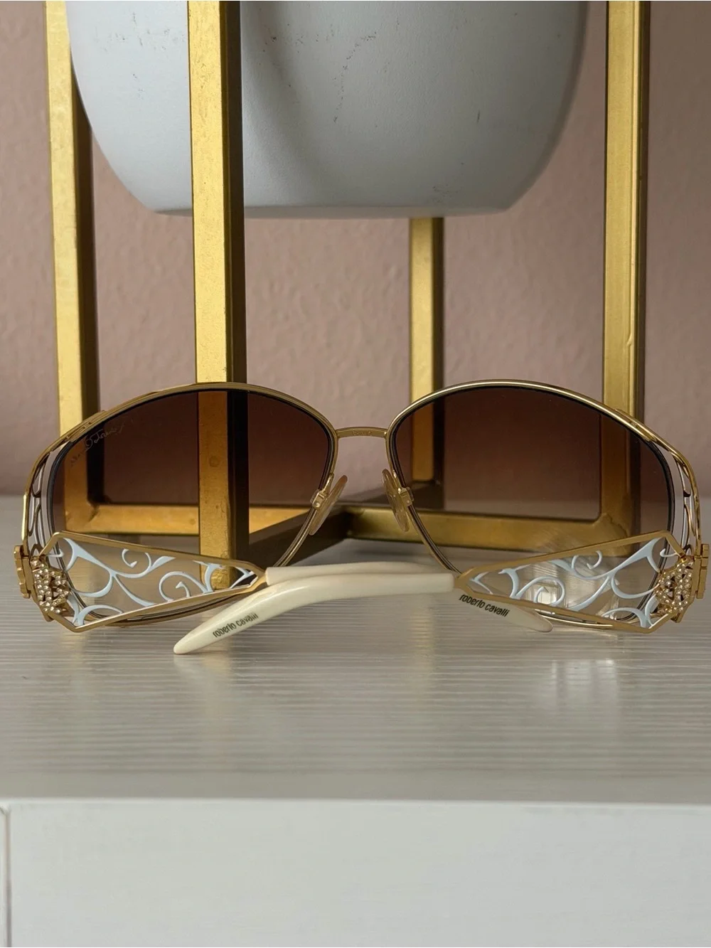 Roberto Cavalli Targeile 372S Sunglasses Gold Filigree Rhinestone Aviator Case